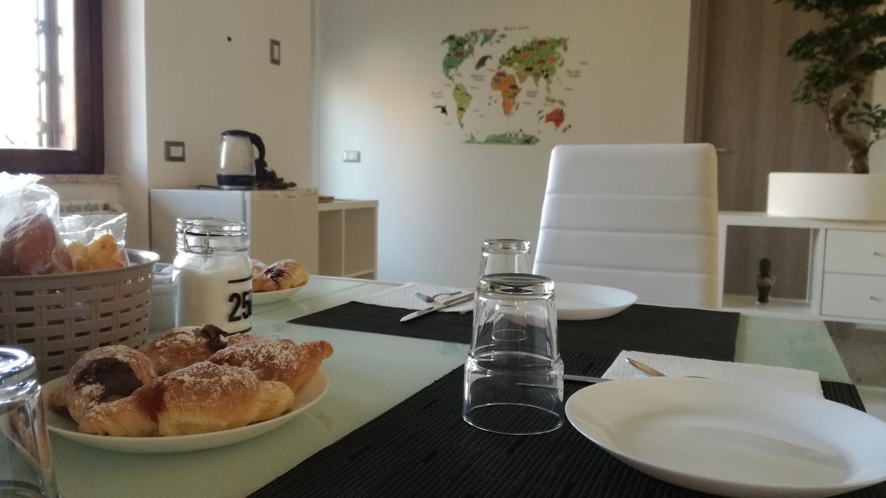 Bonsai Bed & Breakfast Fiumicino Ngoại thất bức ảnh