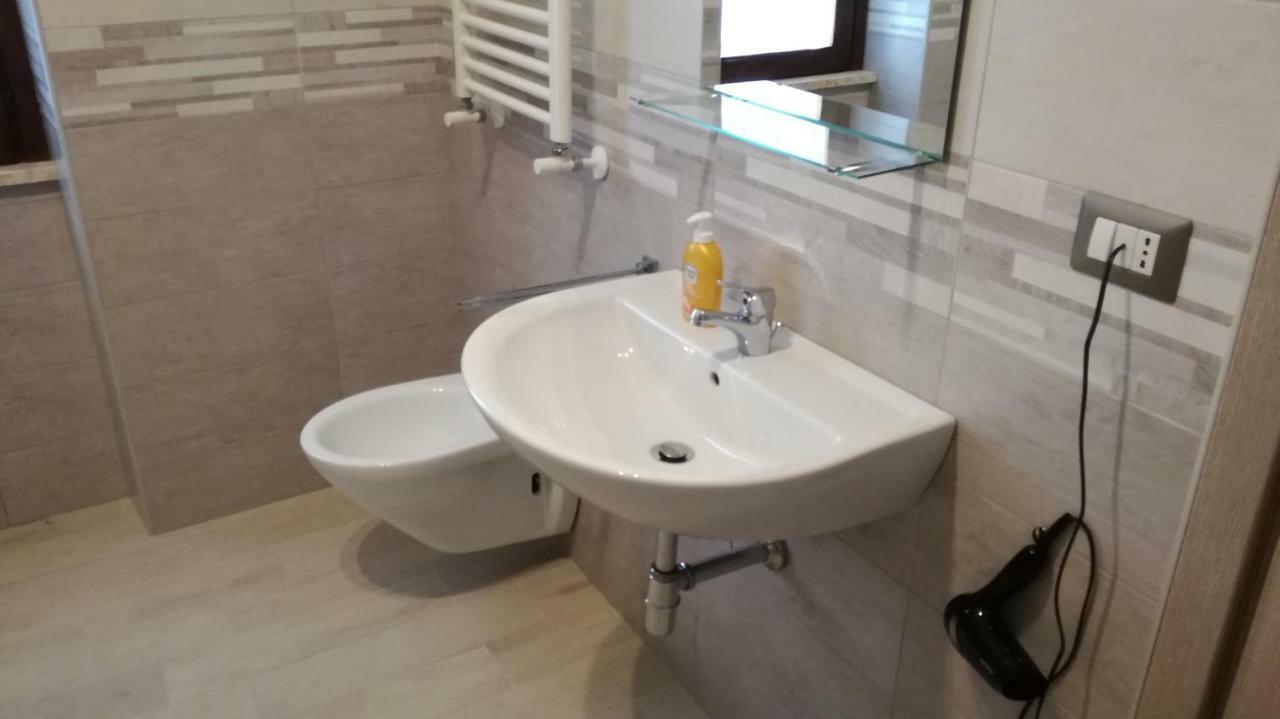 Bonsai Bed & Breakfast Fiumicino Ngoại thất bức ảnh
